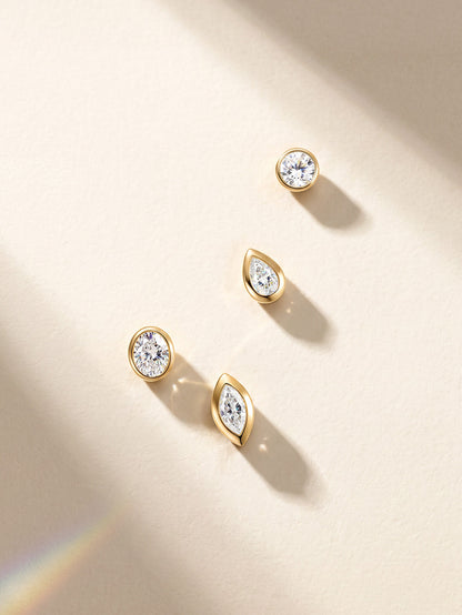KOSINER 14K Solid Gold Round Bezel Lab-Grown Diamond Flat Back Stud